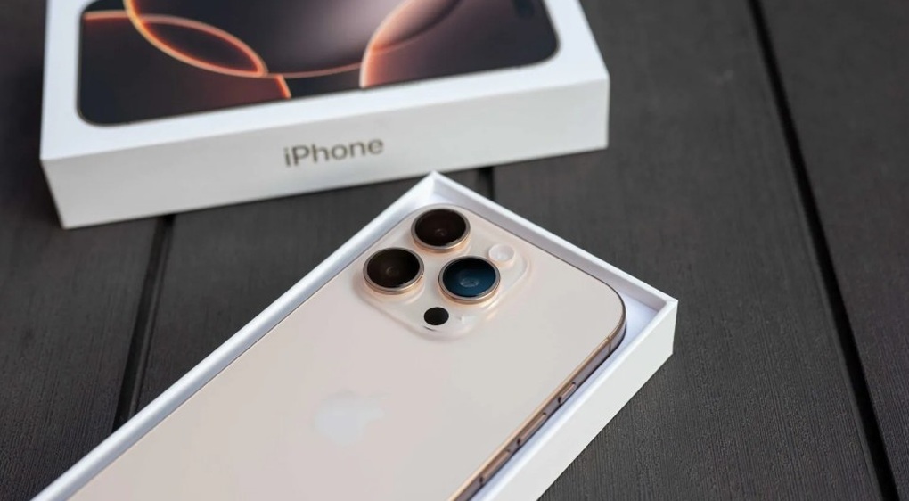 Vì sao Indonesia ra lệnh cấm bán iPhone 16, Apple Watch Series 10? - 1