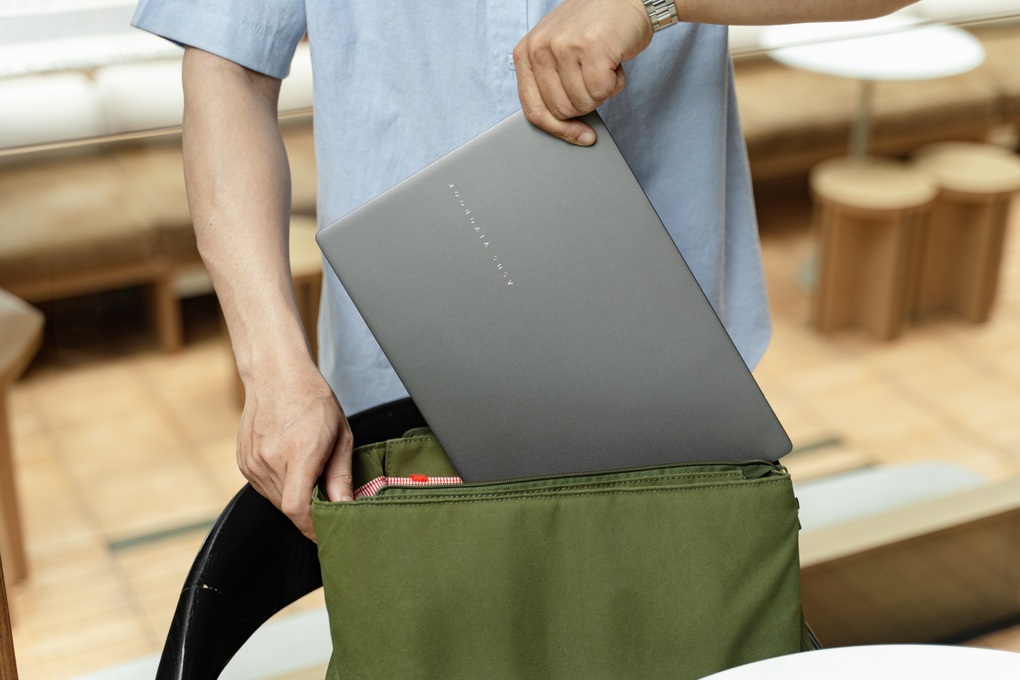 ASUS Vivobook S14/S16: Mẫu laptop phù hợp cho học sinh, sinh viên dịp tựu trường - 5 ASUS Vivobook S14/S16: Mẫu laptop phù hợp cho học sinh, sinh viên dịp tựu trường - 5